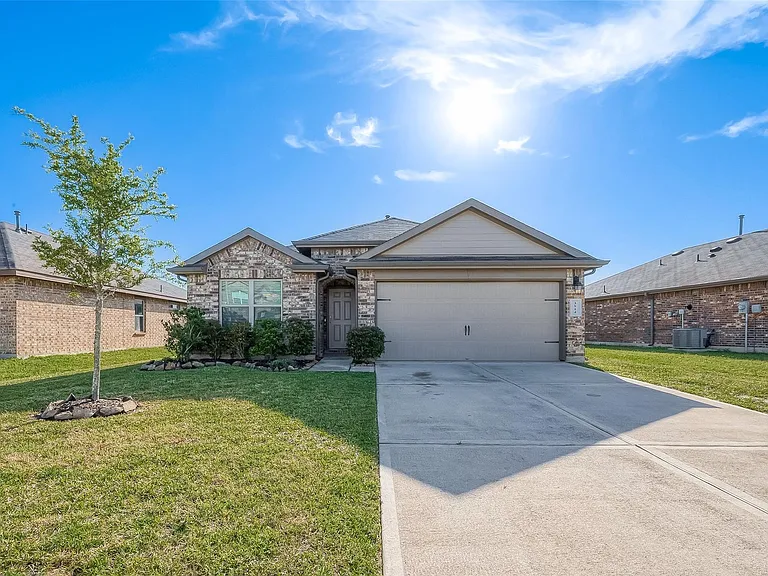 3914 McDonough Way — Photo 3