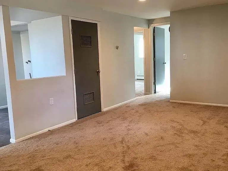 14460-14470 1/2 West Ave #8 — Photo 2