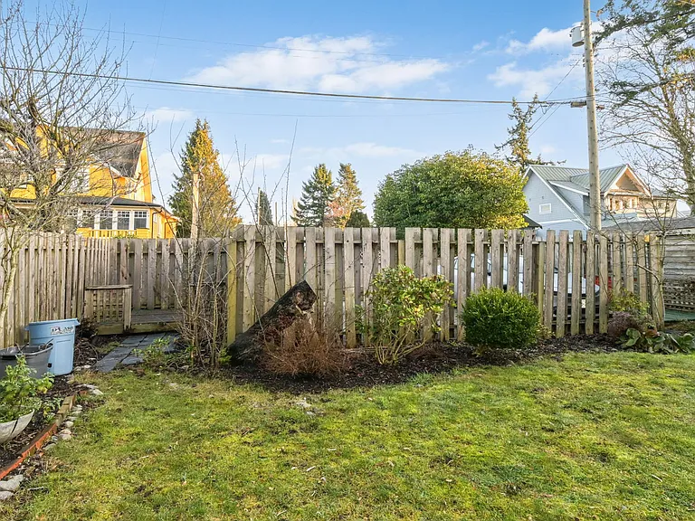 3042 Ohara Ln #HOUSE — Photo 38