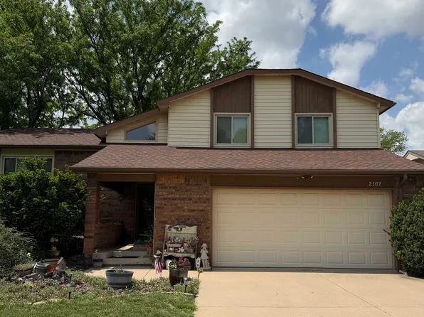 2107 N Murray Cir, Wichita, KS 67212