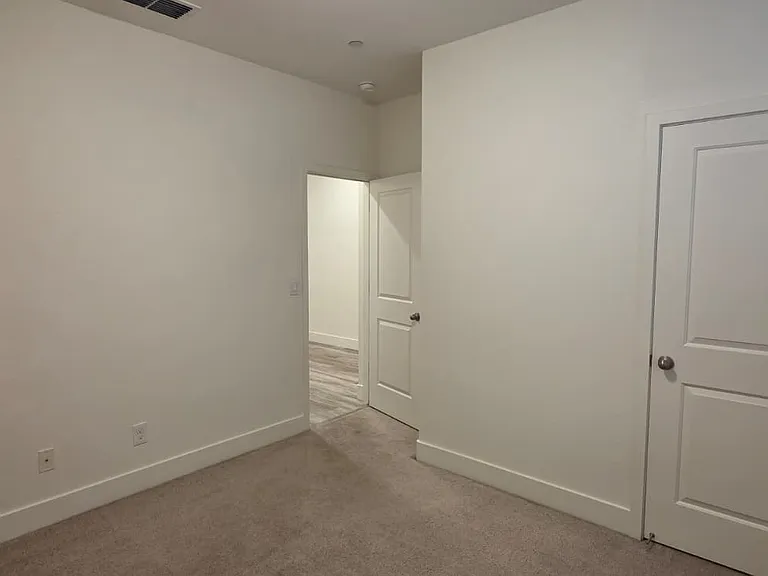 816 Loon St — Photo 27