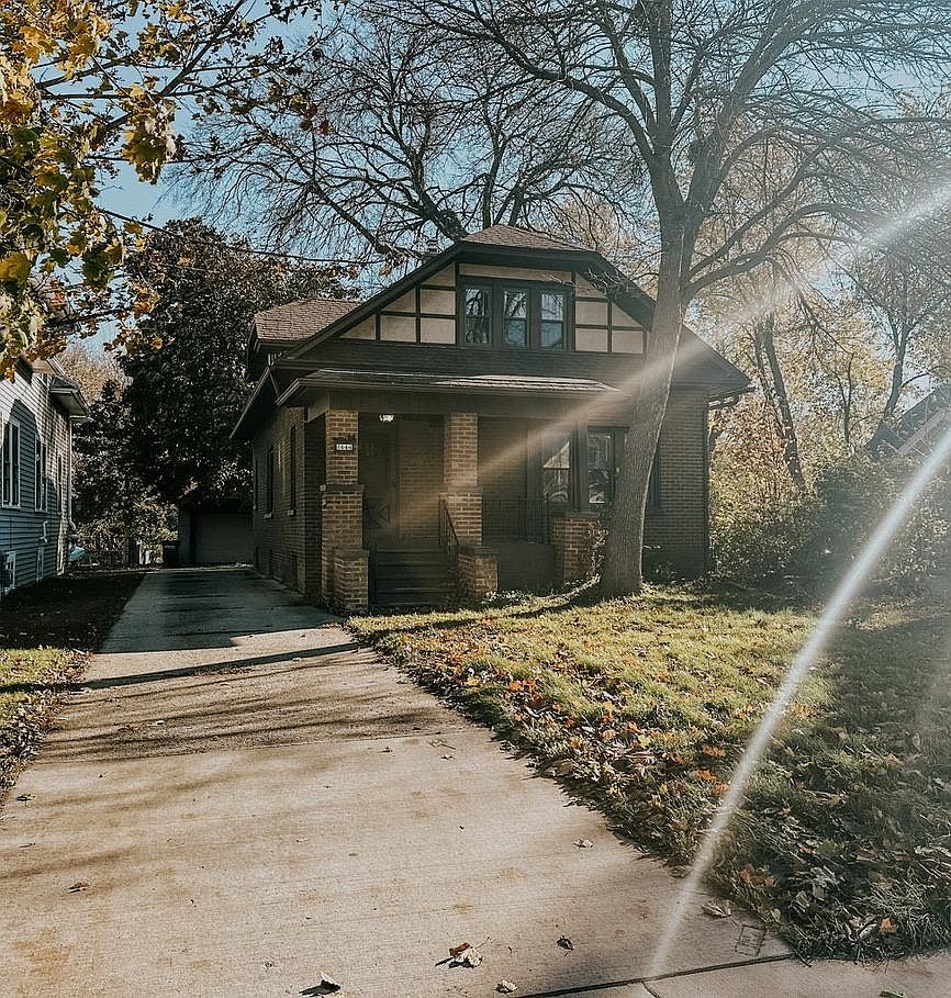 1644 Oregon St, Oshkosh, WI 54902 MLS 50283912 Zillow