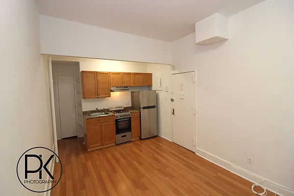 Rented by Proper Real Estate, LLC | media 4