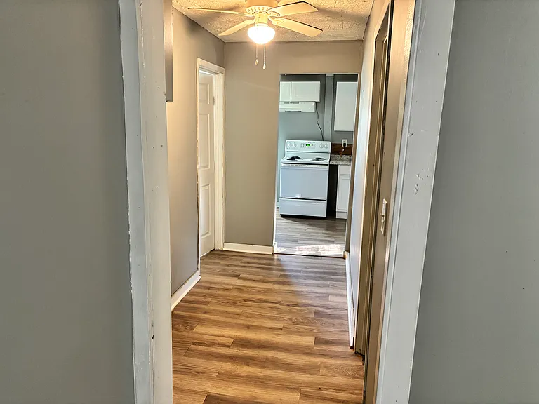 532 Midway Odom Rd — Photo 6