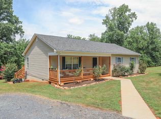 8752 Howardsville Tpke, Schuyler, VA