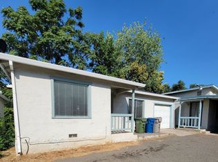 936-938 Yuba St #940, Redding, CA 96001
