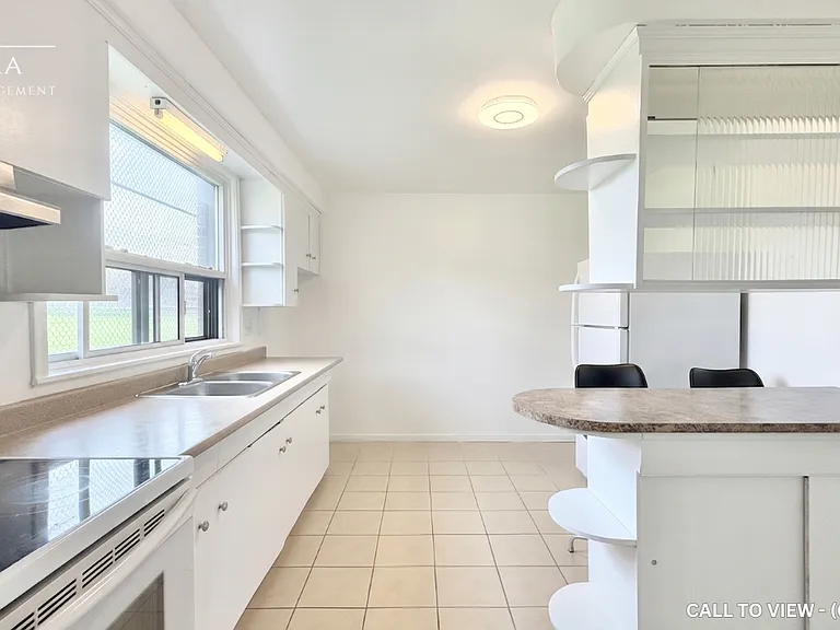 552 Winona Dr #2 — Photo 3