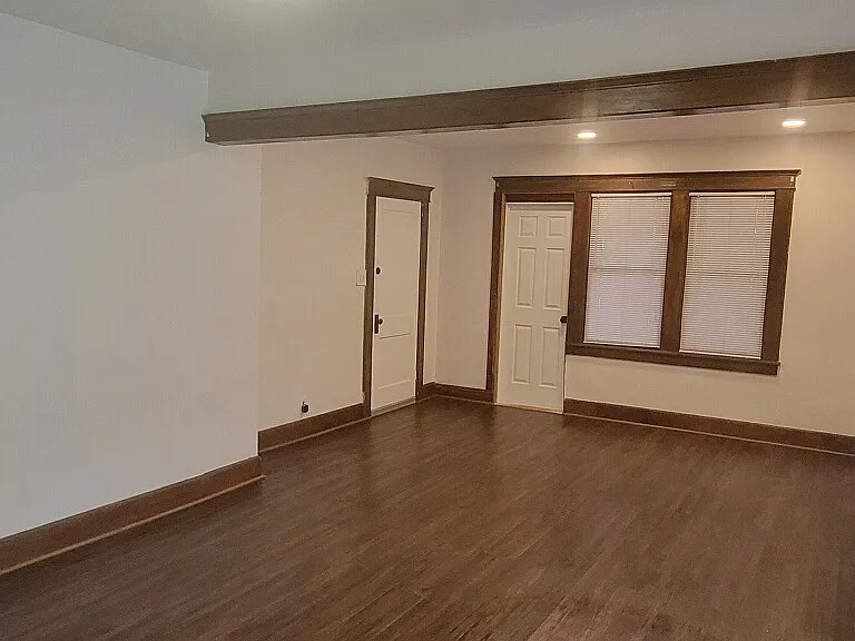 376 Michigan Ave #1 — Photo 2