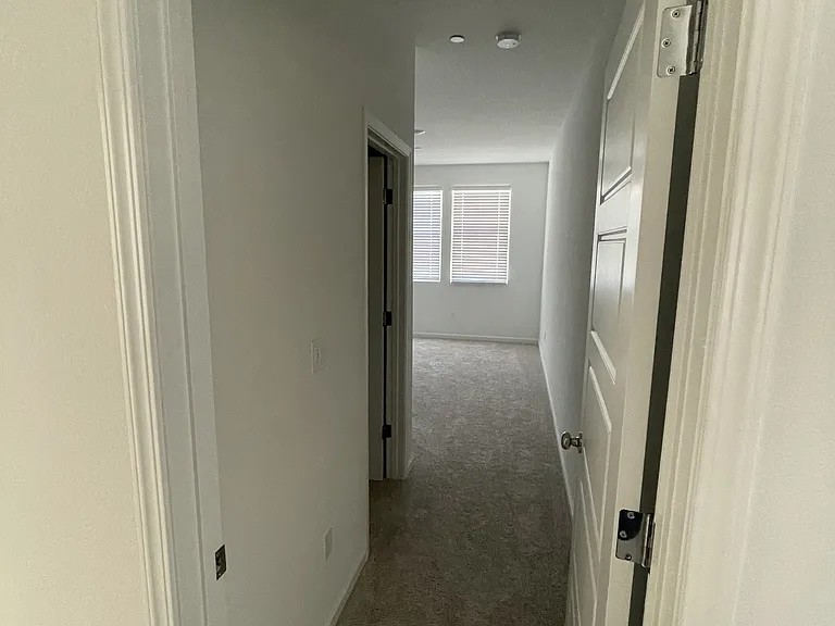 8675 Oldfield Way — Photo 26