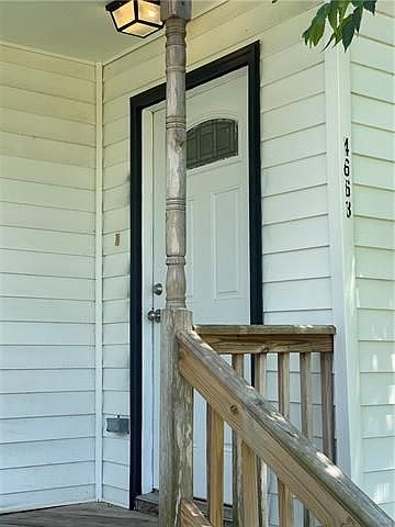 1st image of 4663 Pecan St