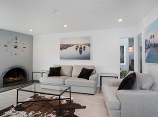 208 Fern St #A, Newport Beach, CA 92663