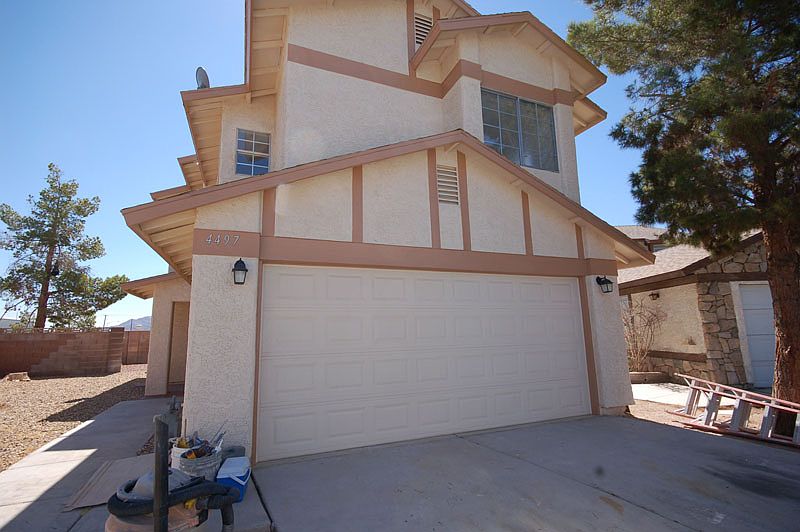 1st image of 4497 Faberge Ave