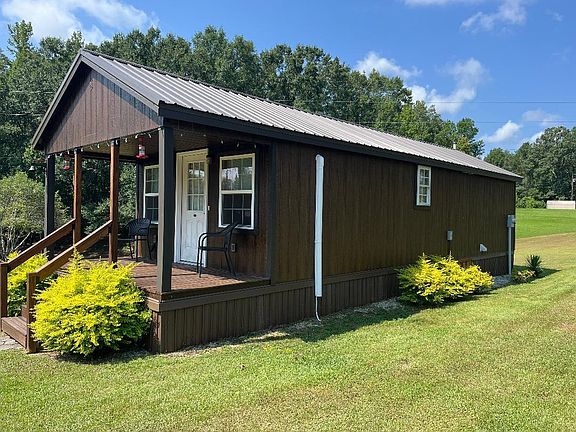 3rd image of 639 B County Rd #992