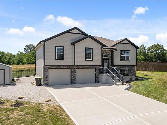 4th image of 3102 Katy Trail Dr