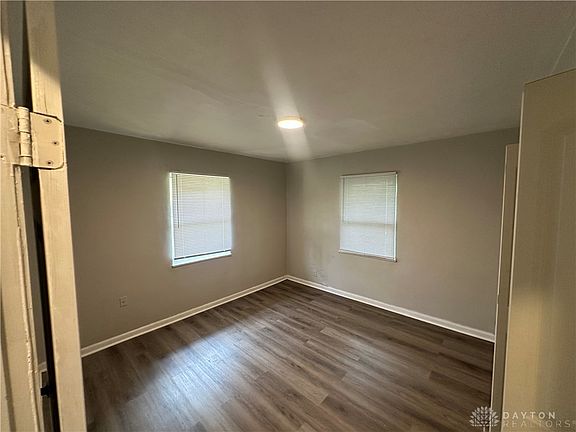 4th image of 3648 Otterbein Ave