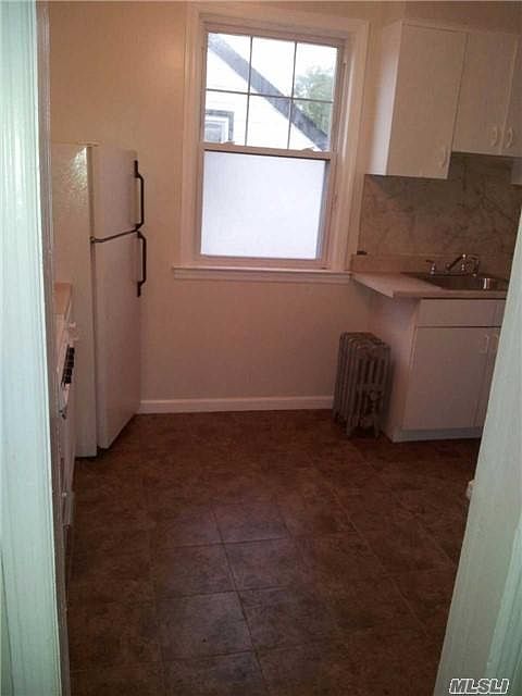 2nd image of 11572 228th St