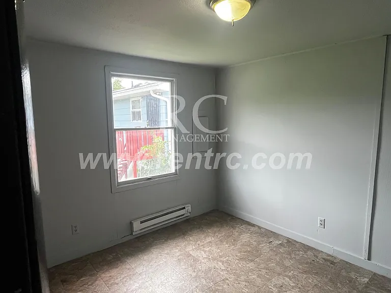 1420D Cleveland Ave — Photo 9
