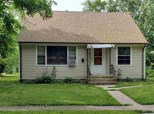 3212 Sunnyside Ave, Rockford, IL 61101