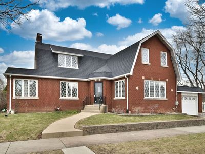 421 S Berkley Ave, Elmhurst, IL, 60126