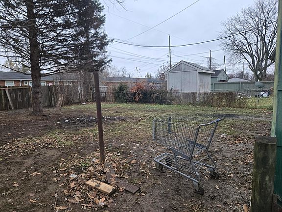 3rd image of 58 S Weyant Ave