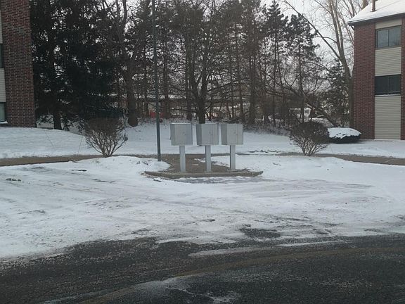5th image of 3410 Devonwood Hls NE APT B