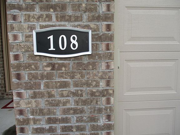 4th image of 108 Amburgy Cir