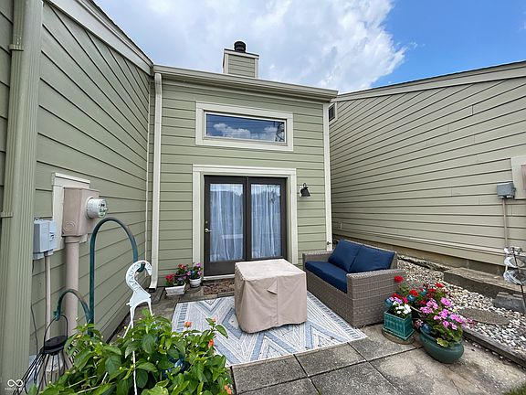 5th image of 5731 Blue Spruce Dr