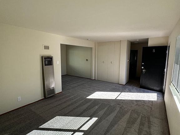 3rd image of 1127 Capuchino Ave #5
