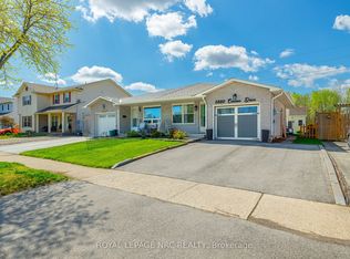 5880 Crimson Dr, Niagara Falls, ON L2G7T7