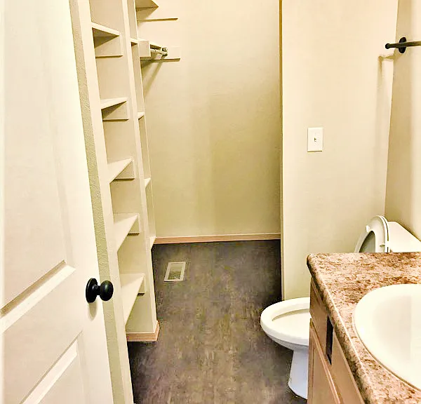 235 S Rolling Woods Way — Photo 12
