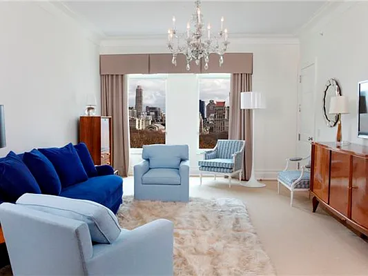 Rented by Sotheby's International Realty | media 47