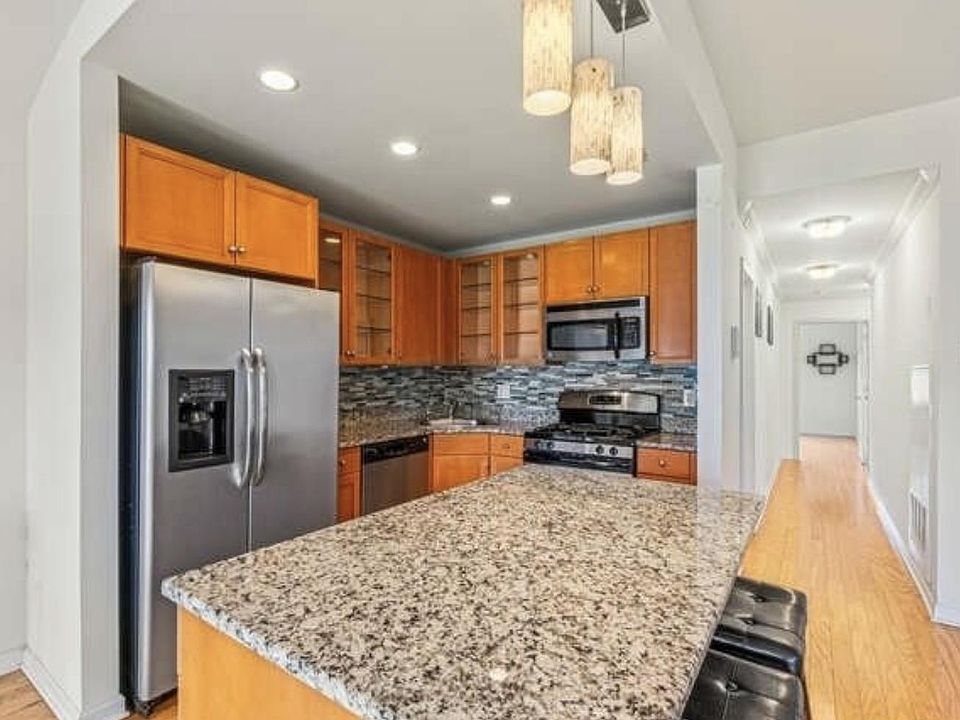 1st image of 122-04 Powells Cove Blvd #3