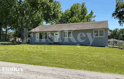 10817 E 19th Ter S Photo 1 10817 E 19th Ter S Photo 1
