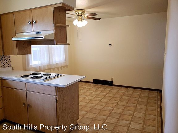 4th image of 244 Richardson Dr