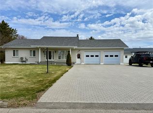 330 Guay St, Grand Falls, NB E3Y 1E4
