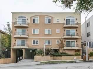 956 S Saint Andrews Pl APT 301, Los Angeles, CA 90019