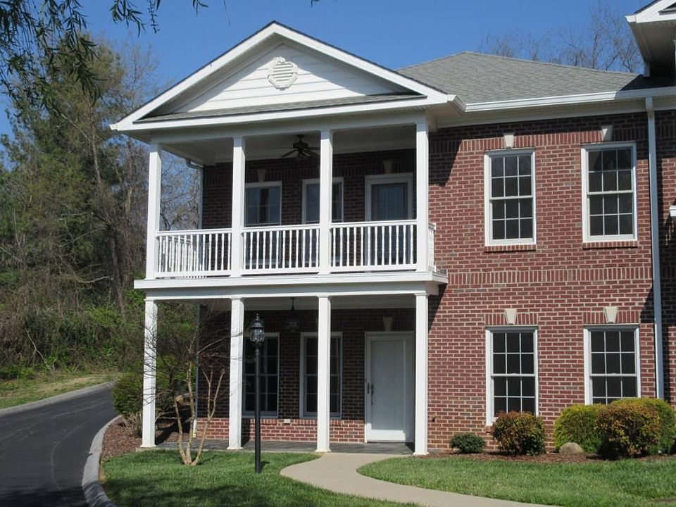 1st image of 946 Morningside Dr Unit 946