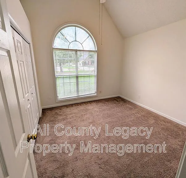 1491 Elena Dr — Photo 7