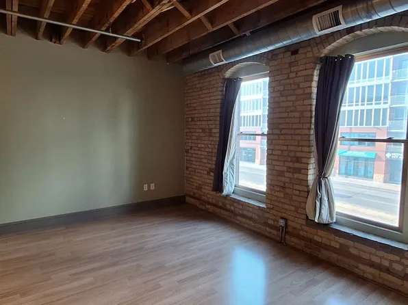 Washington Ave Lofts, 1025 Washington Ave S #203, Minneapolis, MN 55415