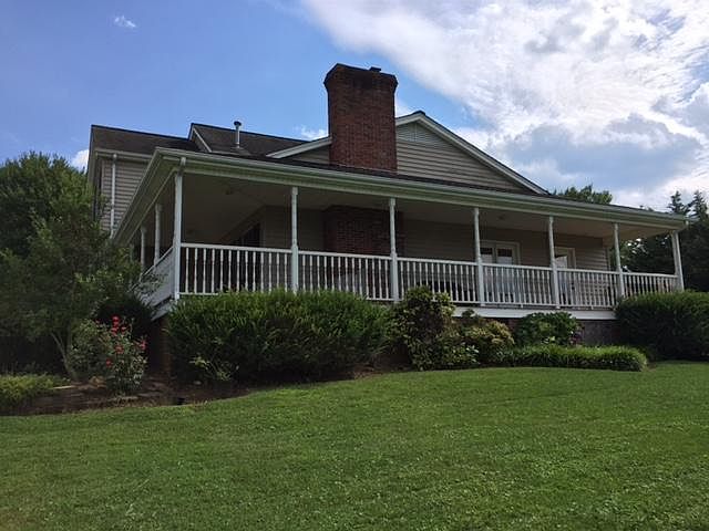 1st image of 2 Steeplechase Ct