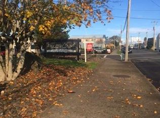 712 S Holladay Dr, Seaside, OR 97138