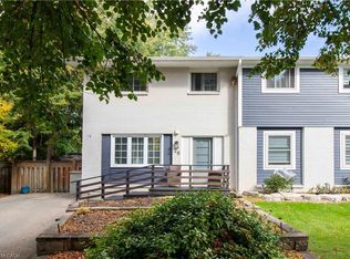 28 Glen Eden Ct, Hamilton, ON L9C6H6