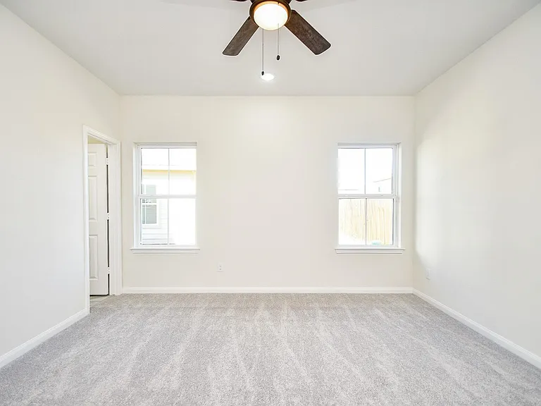 12202 Heather Flower Ln — Photo 17