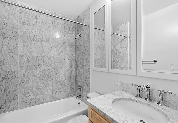 Rented by Mirador Real Estate | media 11