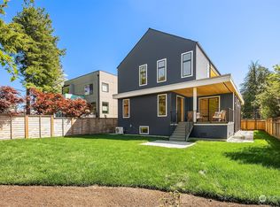 4312 NE 56th St, Seattle, WA 98105