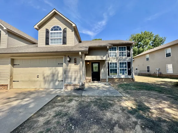 200 Carson Rd #B, Roland, OK 74954