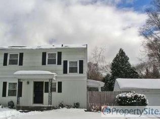 1818 Diamond Ave NE, Grand Rapids, MI