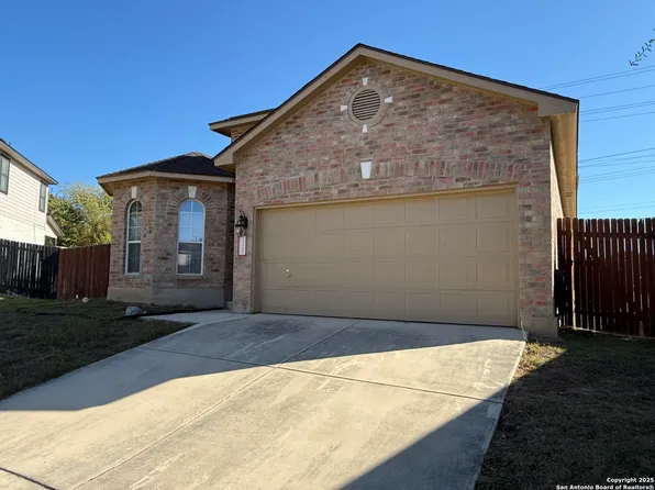 10226 N Homburg Ranch, Helotes, TX 78023