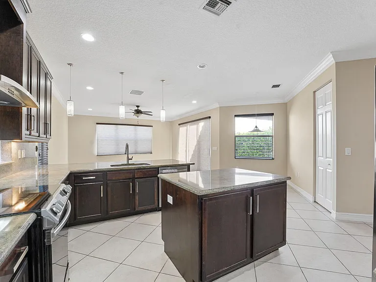 8256 Savara Streams Ln — Photo 12