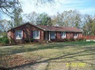 61 Colonial Dr, Barnwell, SC 29812
